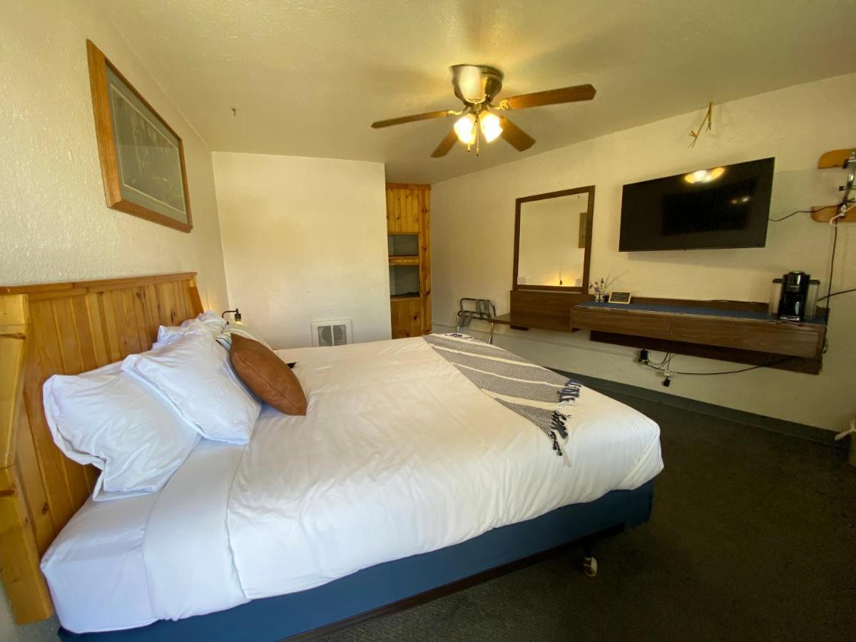 Columbia Point Resort Kettle Falls エクステリア 写真