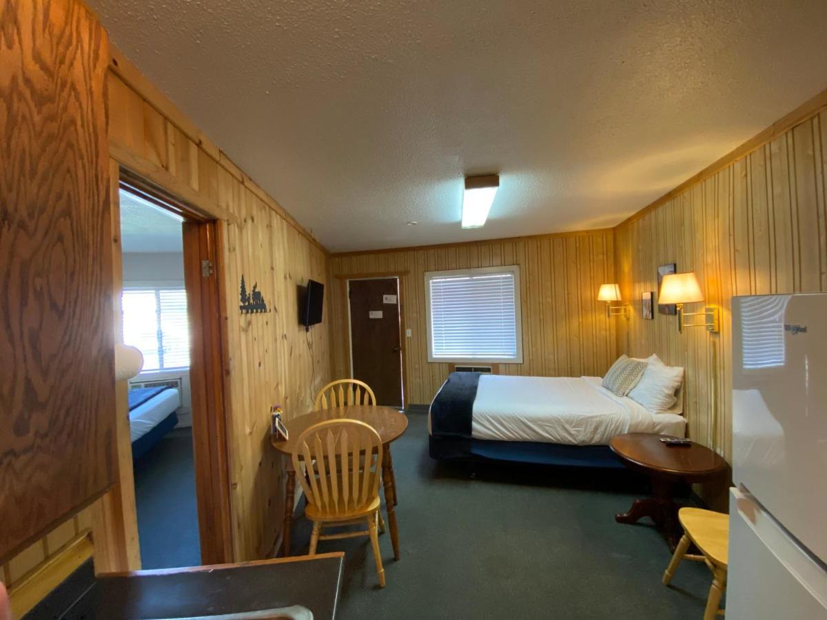 Columbia Point Resort Kettle Falls エクステリア 写真