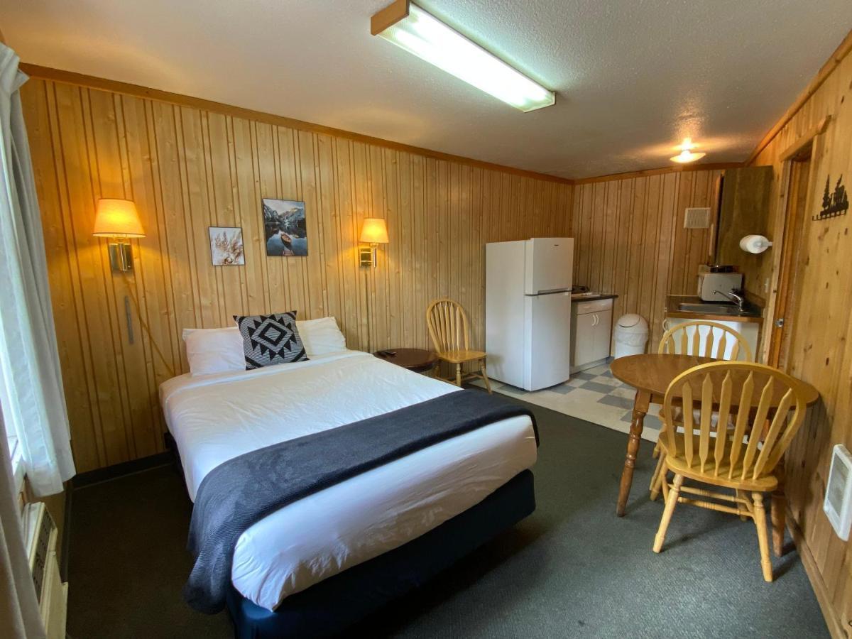 Columbia Point Resort Kettle Falls エクステリア 写真