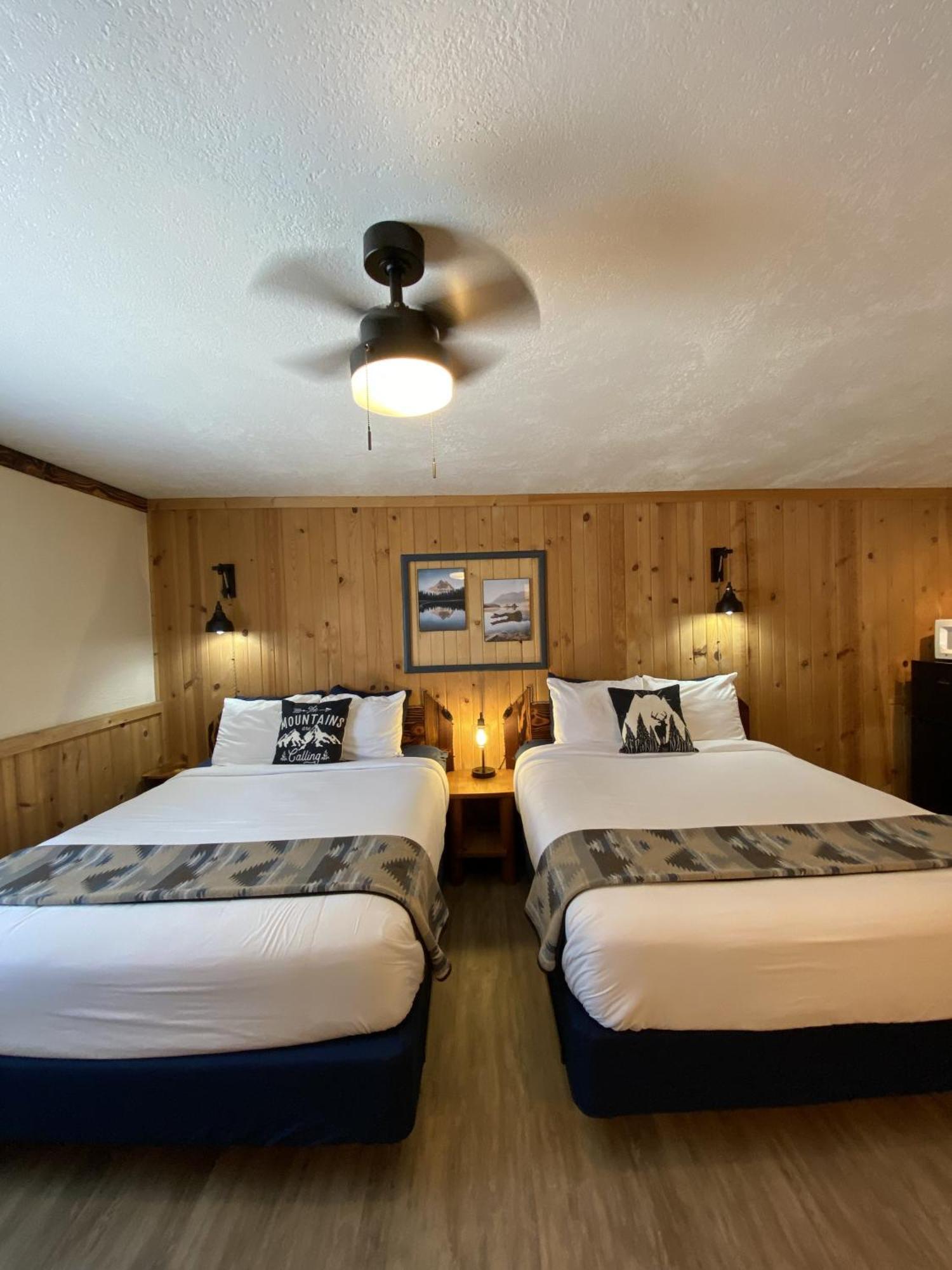 Columbia Point Resort Kettle Falls エクステリア 写真