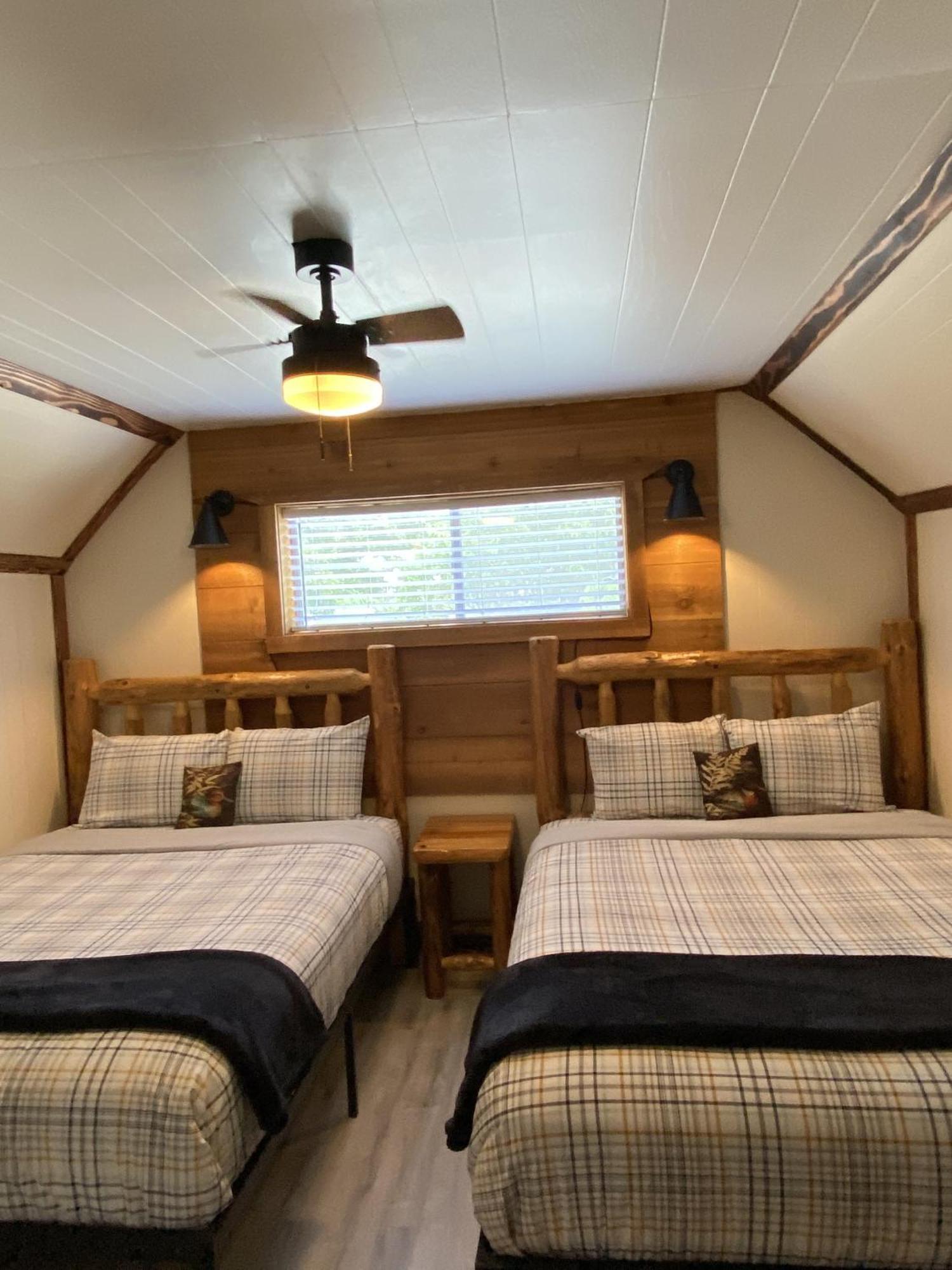 Columbia Point Resort Kettle Falls エクステリア 写真