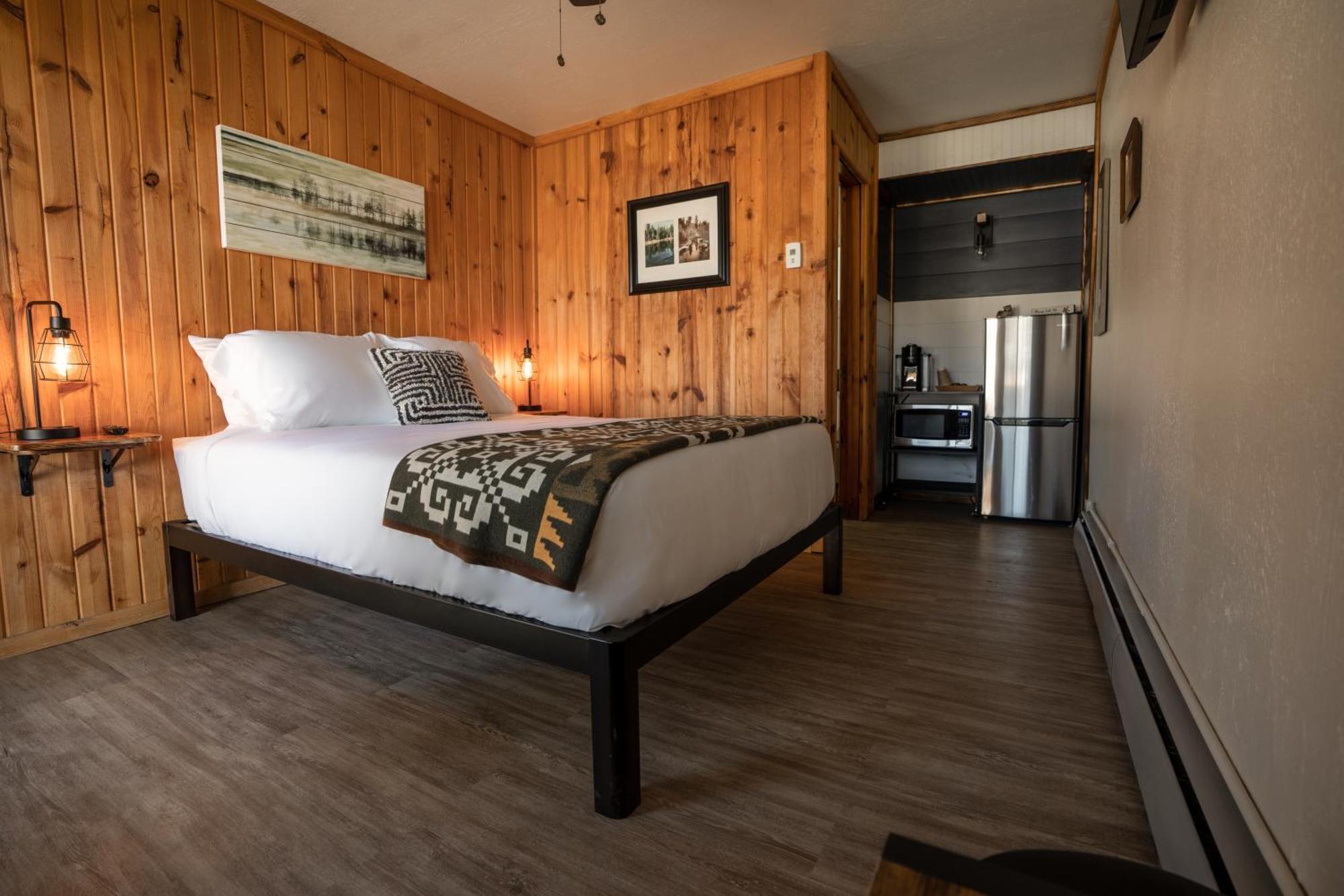 Columbia Point Resort Kettle Falls エクステリア 写真