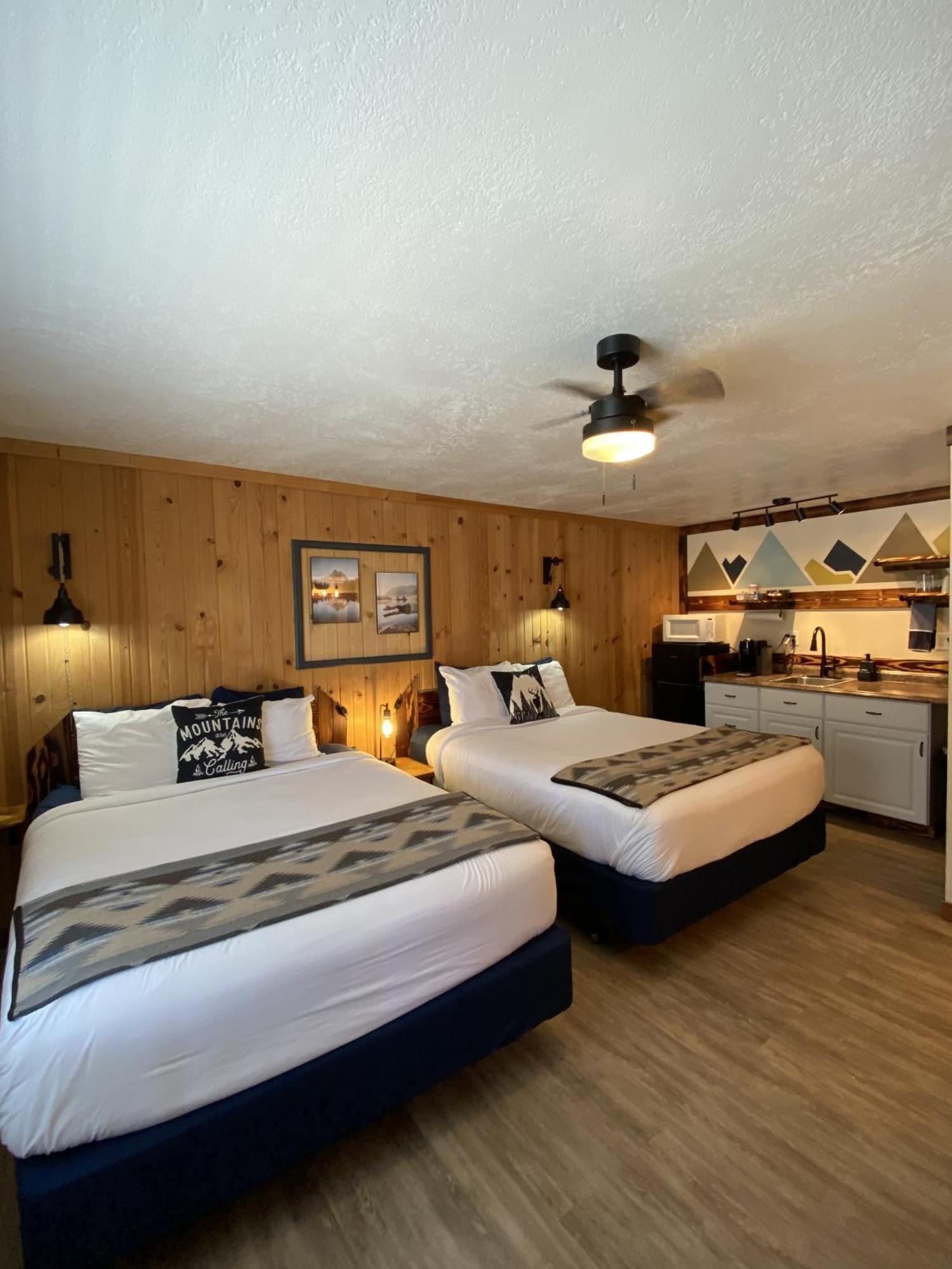 Columbia Point Resort Kettle Falls エクステリア 写真